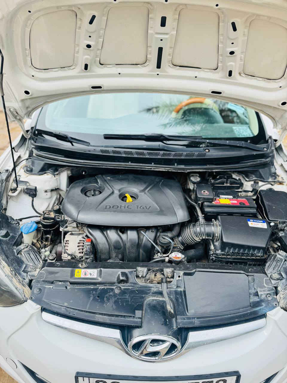 ياالله النترا موديل 2015 رقم واسط  بسمي خليجي  فول موصفات  ماعده البصمه      المواصفات:فتحه /اشاير بل مري /مري شفط/تحكم ستيرن/تبريد قطعتين/شاشه كامره خلفيه /داخل صاج/محرك 1800 وباقي المواصفات المعروفه   السيارة موجودة واسط كوت     *********** بيه مكان رشات فقط وبيه سونار
