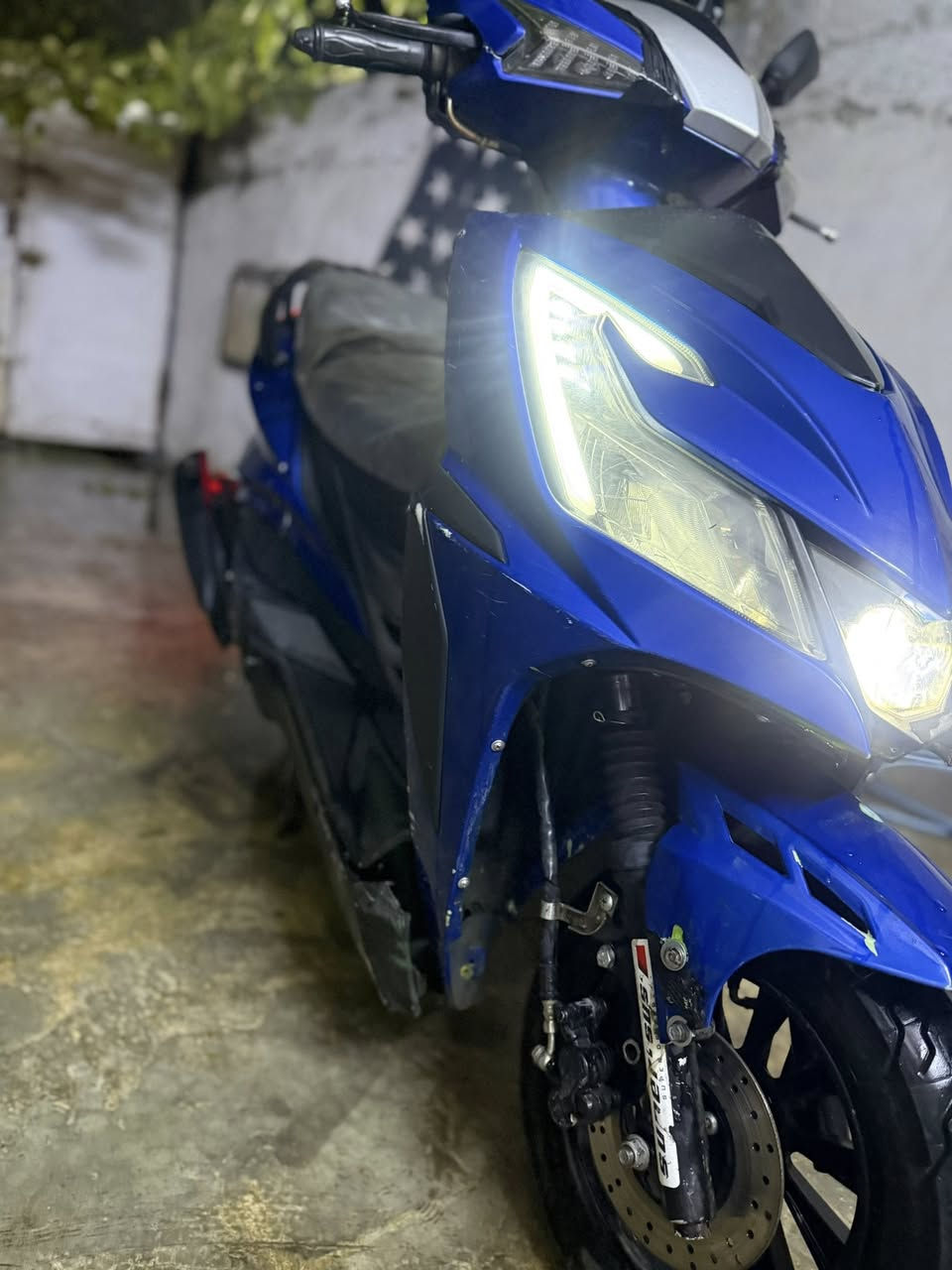 سلام عليكم دراجه ماكس جامبو م2022ياباني محرك مانفتوح شرط الفحص دراجه رياضي خير من الله كهوبائيات شغاله اشاير يمنه يسره لد عالي ناصي بريكات امامي خلفي صلنصه رياضي  FS  دبلات رياضي دراجه نكره سلف مكاني شارع قدس السهر 425 بيه مجال رقم ***********
