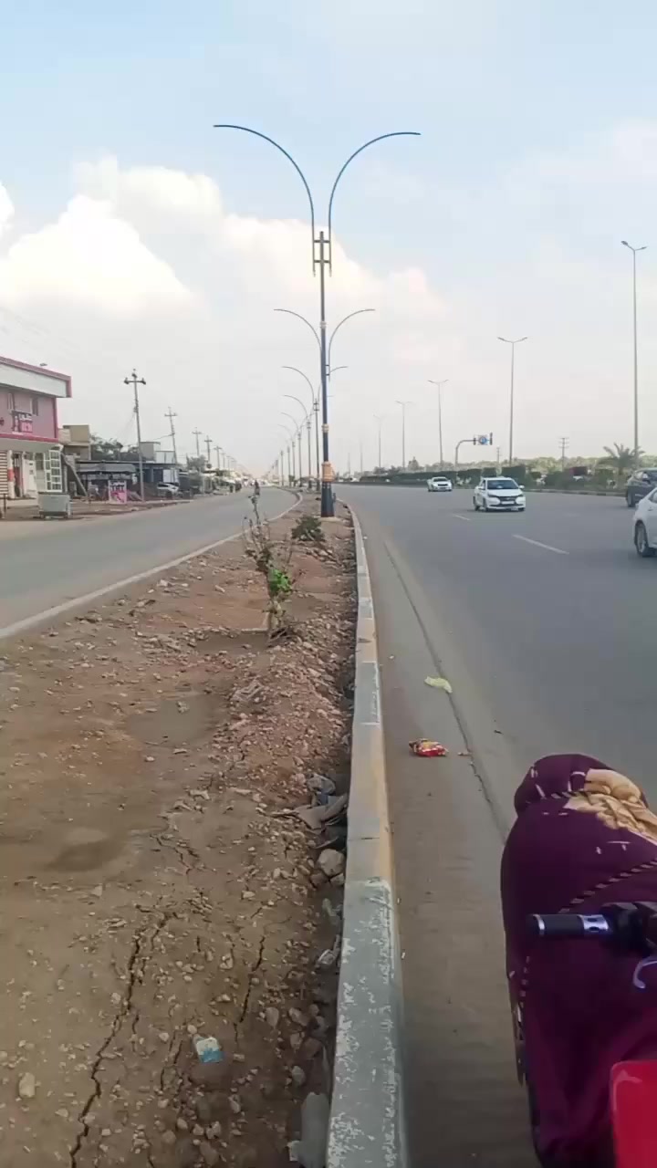 سلام عليكم ماكس عدله للبيع مكينه خير من الله شلعه ومعدل اليوم طلعه بيها كربلا  دراجه بلاديه مفتوحه ولفات بس كفارات وسوادت مختمه عليها صالنصه صجميه  دراجه تخبل سعر 650


**إذا كنت صاحب هذا الإعلان وتريد حذفه لأي سبب، رجاءا أرسل رسالة إلى الدعم الفني**