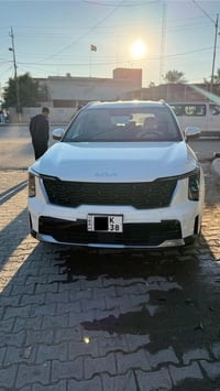 سورنتو ٢٠٢٥ • ماشيه ٢٢ ألف • ٦ سلندر