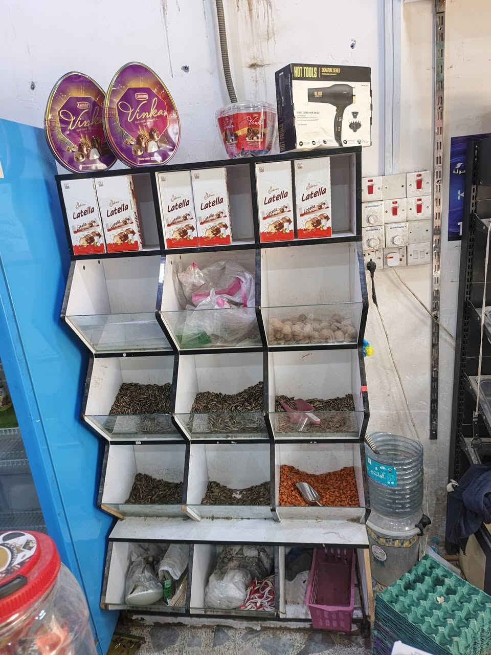 غراض للبيع كلمن وسعره تعزيله سنتر لعرضات رفوف للبيع غراض للبيع  ***********
