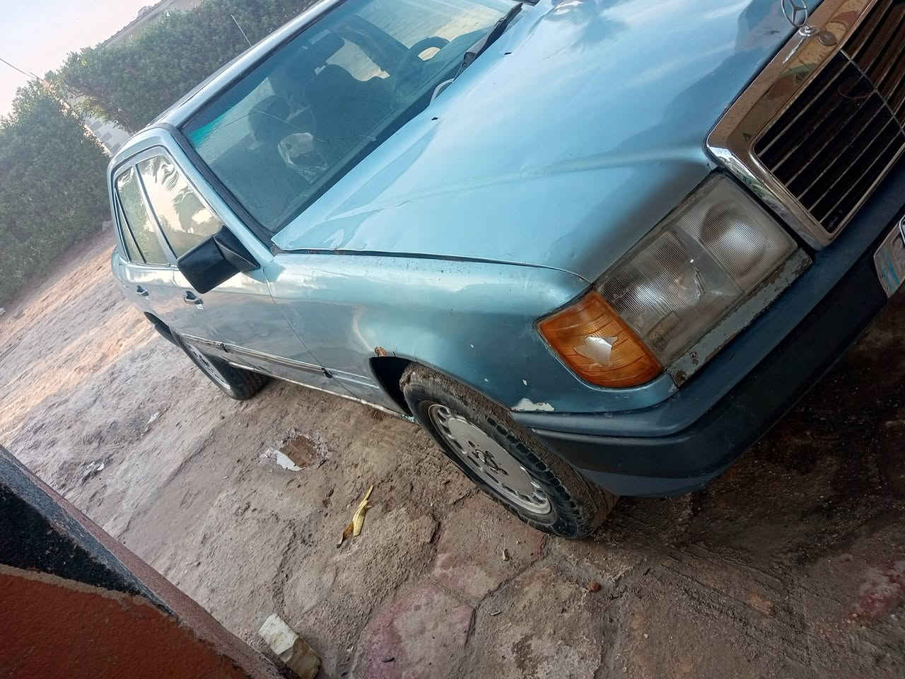 سلام عليكم مرسدس دب موديل 88محرك كير بطه لكير بي ضعف كهريبات شغله كله تخم تاير باتري  خياسات ماكو قوعد دبلات جدد رقم بغداد مرواس وبيع سعر30وبيه مجال لطيبين مكان بابل اجبله انتصال ***********
