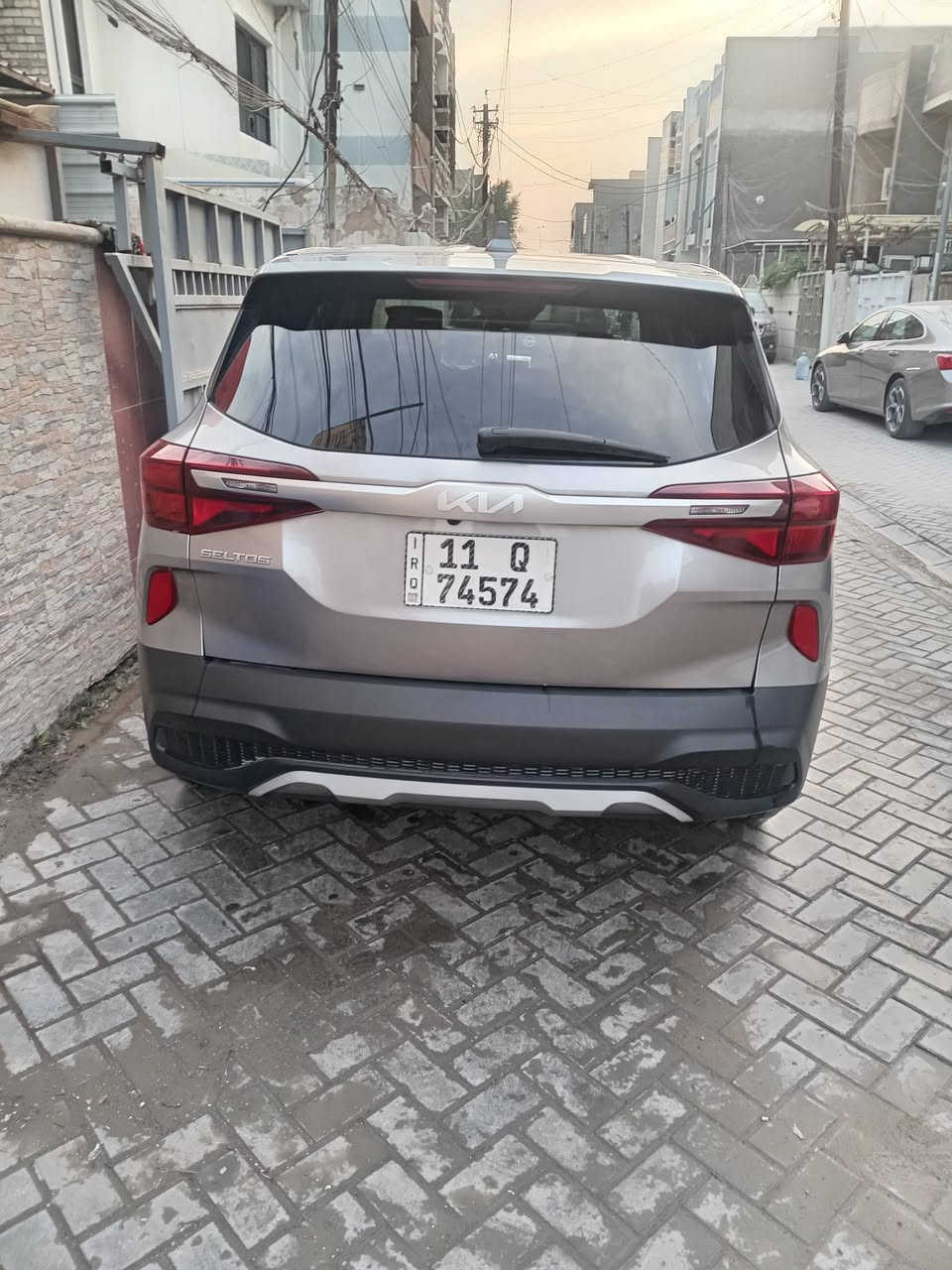 السلام عليكم سلتوس ٢٣ امريكي مكينه ٢٠٠٠ *********** بيع او مراوس بسني ٢٢ ٢٣ ٢١ متواجد بغداد سعره ١٧٠ قابل للتفاوض
