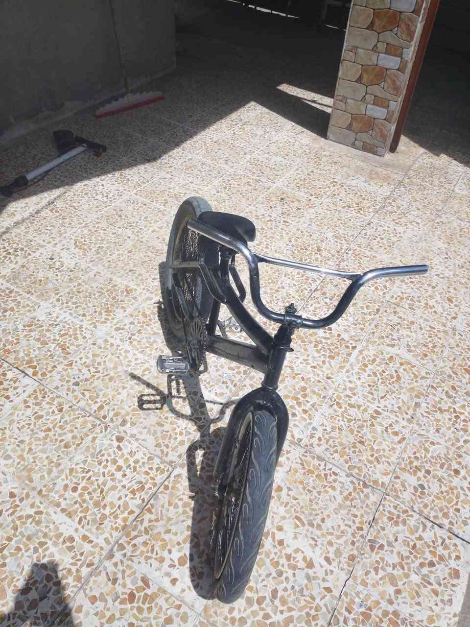 #السلام عليكم  اخوان بايسكل للبيع مشاكس نضيف بريك بايدر شغال  بايسكل بس ينشد الچوب الجدام ومابي كلشي     #السعر 35 أو بي مجال شي قليل #العنوان القيارة


**إذا كنت صاحب هذا الإعلان وتريد حذفه لأي سبب، رجاءا أرسل رسالة إلى الدعم الفني**
