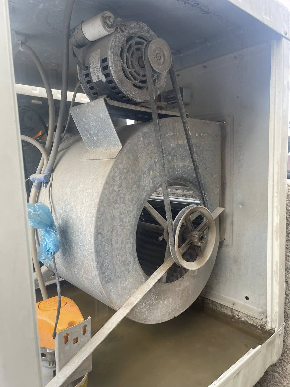 العدد ٨مبرداد نضافه جيده جدا  سعر الوحده ٧٠ابيع شلعه اخوان اي نقص مابيهم


**إذا كنت صاحب هذا الإعلان وتريد حذفه لأي سبب، رجاءا أرسل رسالة إلى الدعم الفني**