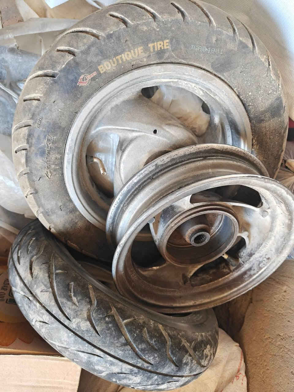 سلام عليكم غراض فراشة للبيع عقل مال تفصيخ بلادي ب5 هاي سهم ب3قبق هندر هوة وولهندر وكم فول جيب وشد ب8سواد مال ملف ب4سلف8 ويالة مال فراشة لواحد ب5


**إذا كنت صاحب هذا الإعلان وتريد حذفه لأي سبب، رجاءا أرسل رسالة إلى الدعم الفني**