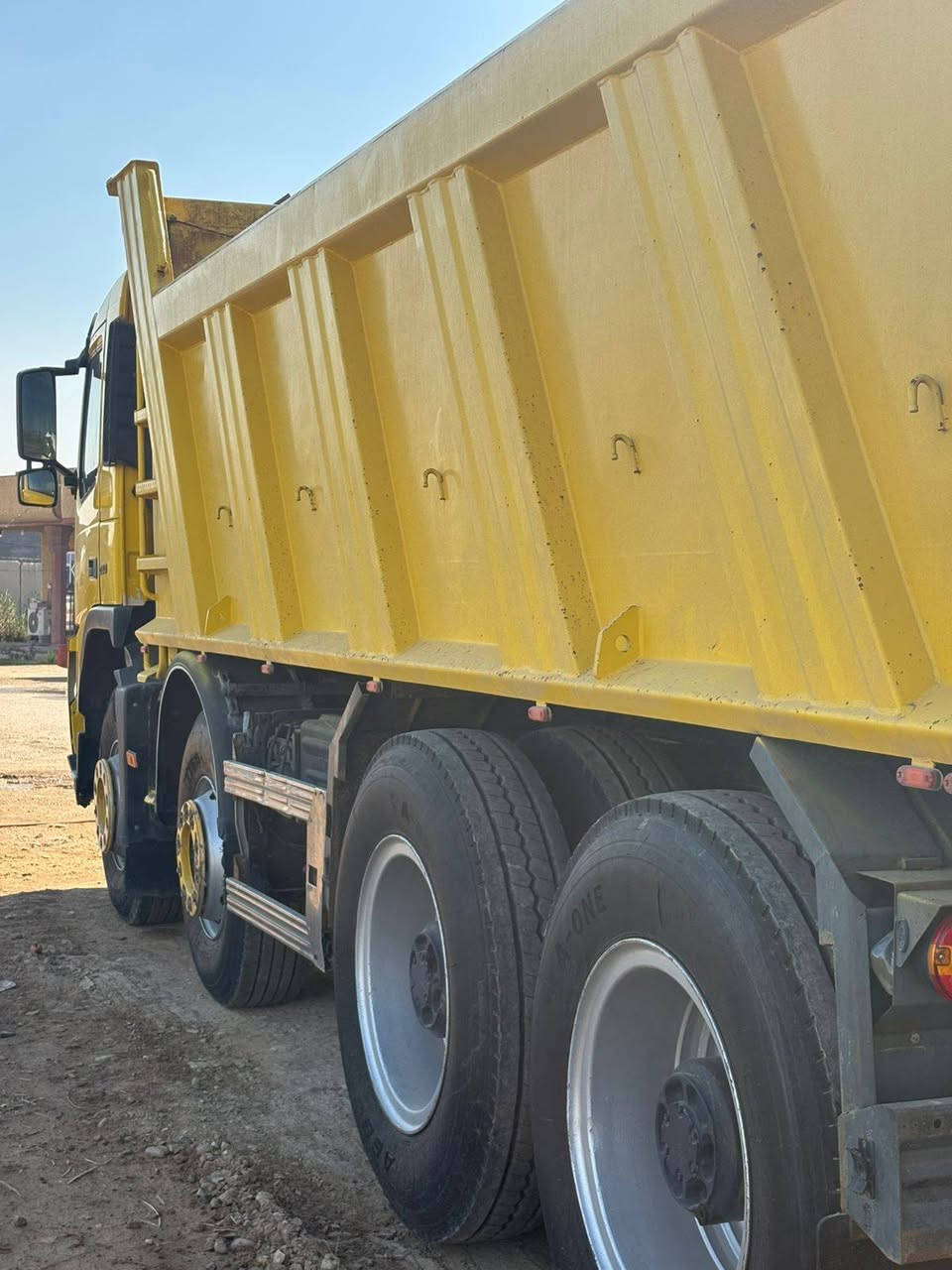 السلام عليكم فالفو شيطان قاطره ومقطوره مرسمه ٣لوحات مجموعة توبتلاين بلادي قلاب
مقطوره ٤دنكير محرك شاصي مكفولات تخم تاير تخم كهربائيات بسمي تحويل مباشر السعر ٧ونص بيهه مجال
التصال *********** /
