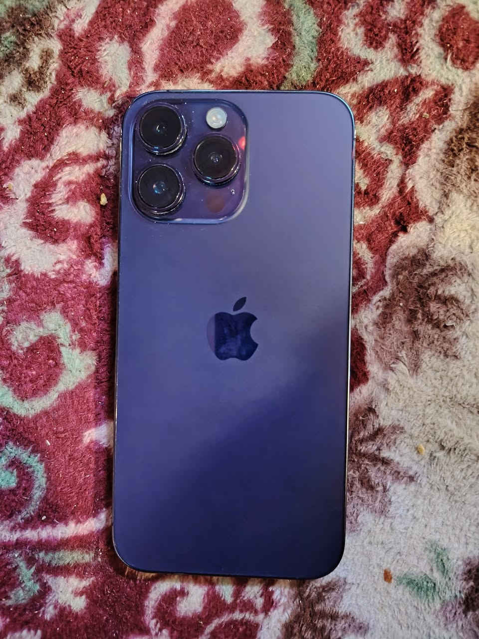 السلام عليكم ايفون 14 برو ماكس بطاريه 86 ذاكره 256 ماستر جهاز غراظه كامله البيع مكاني مدينه. الصدر السعر 950 وبي مجال ***********
