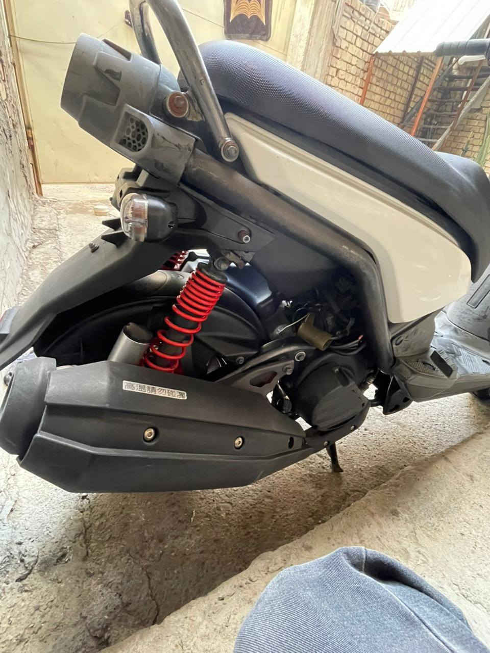 للبيع سكنس جبلي ١٧ يوم نازله من الرمبه 
سعررر ١٥٠٠ وبيها مجال 
عنوان بغداد رقم هاتف *********** 
متواجد واتساب
