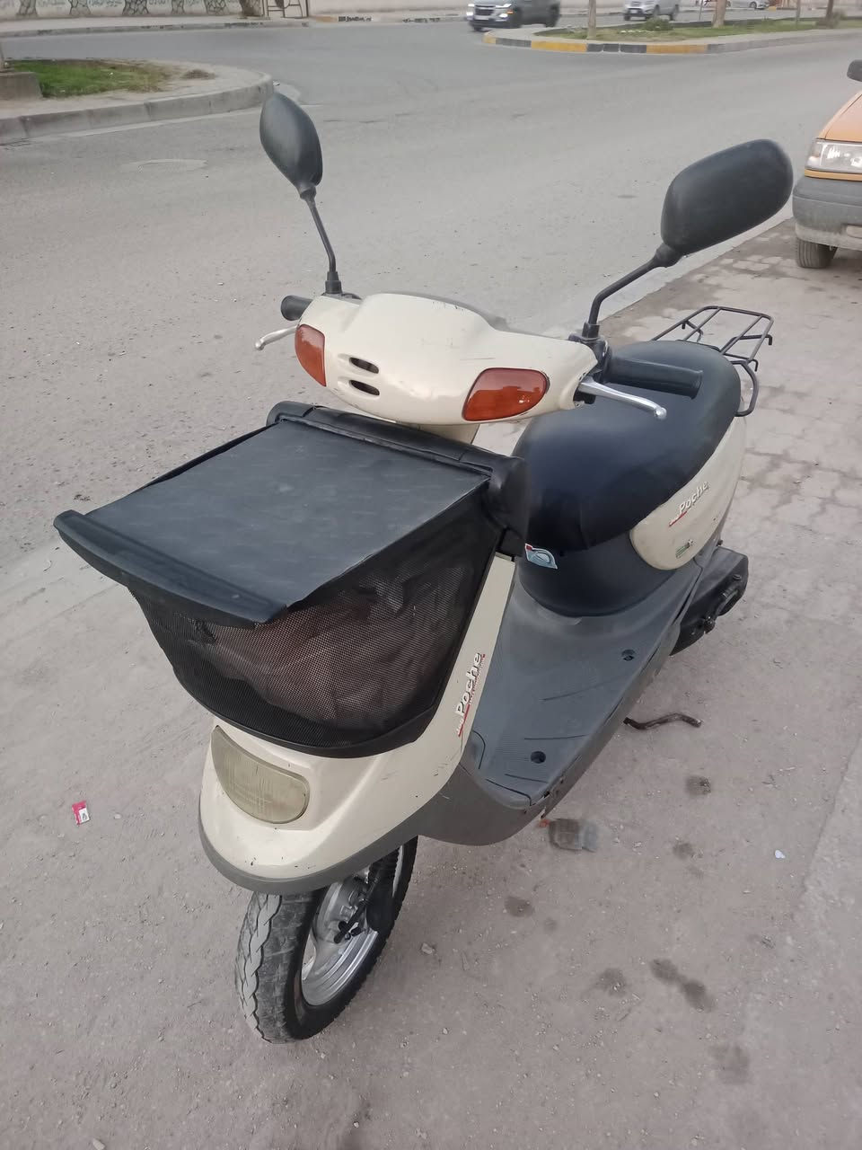 السلام عليكم دراجه منغولي لبيع نضيفه شغال ربع هندر تشتغل بكل وقت معدل شلعه شك الكاع  مكينه ناعمه تأيرات وياله جدد صالنصه بلادي كهربائيات كله شغاله هورن كلوب اشاير بك لايت سعر 450لاستفسار مراسله الصفحه او الإتصال على ***********
