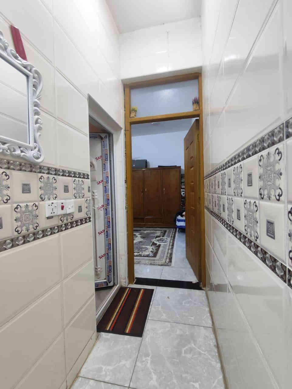 مساحه ۱۰۰ متر سعره ٧٥ مليون وبي مجال الشراي

...

يحتوي على صاله مطبخ هول داخلي وخدمات وغرفتين نوم قريب على شارع العام حيل واصلهة مي وكهربا تبليط موقع جداراقي

العنوان منطقت الدوانم نهایت شرطه الخامسه قرب البياع ول سيديه ١٠ دقايق عن السيديه
الاتصال/***********

طابو زراعي سند ۲۵ قرار محکمه مکاتبه معه بل سند
