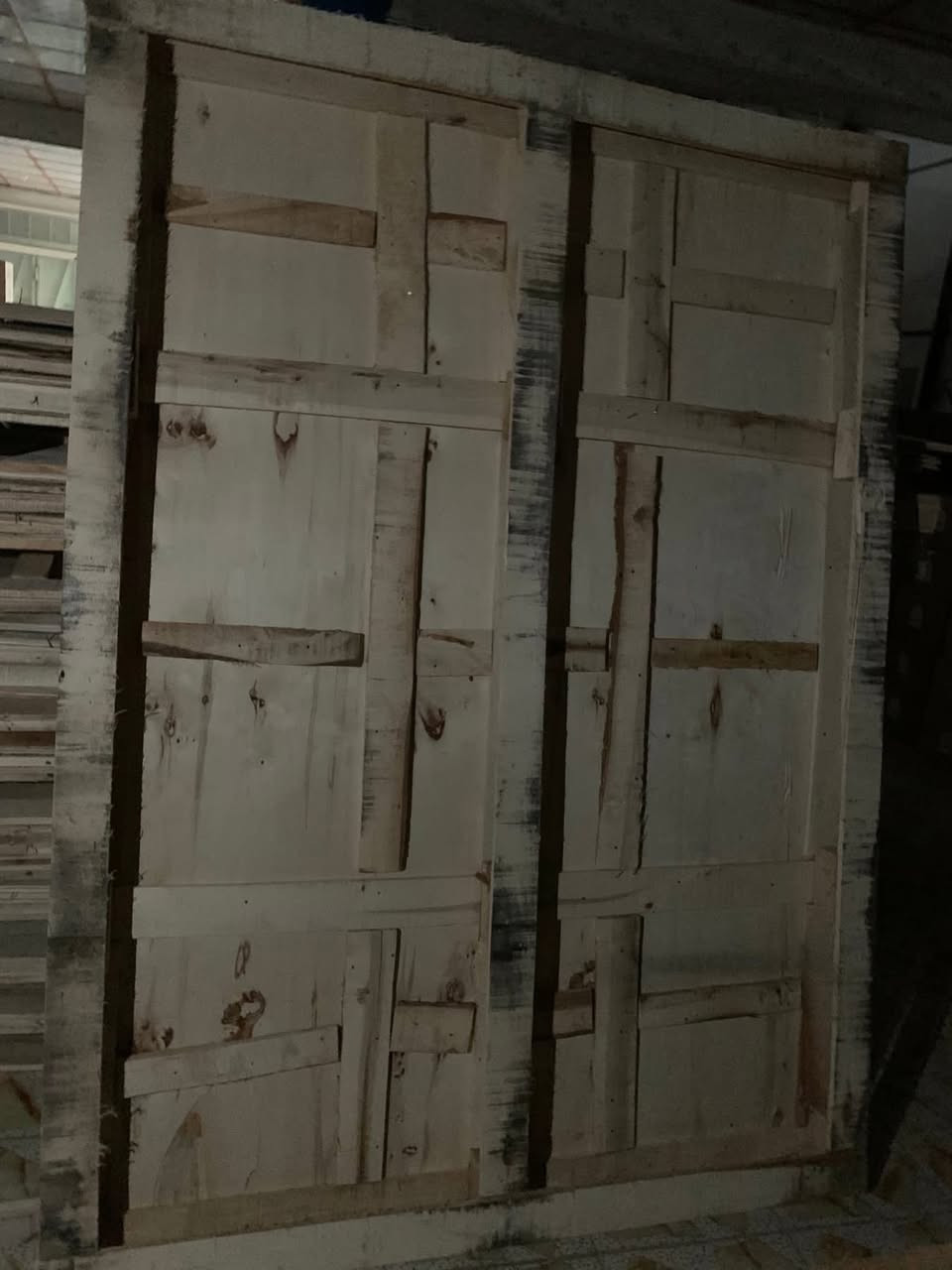 سكيب بلوك مترين في متر و نص يجي ارضيه و صفاح 4 و سقف صندوق سعر الواحد 35 معه المجال مكاني نجف 
***********
