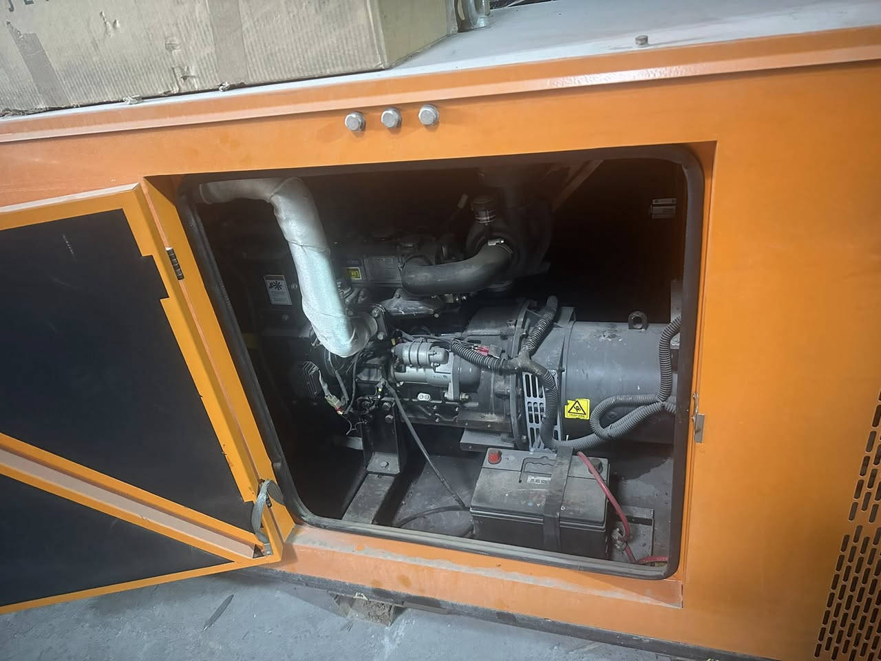 بيركنز زيرو
3 بستم 
13 kva 
العنوان اربيل 
***********
