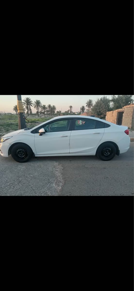 اللهم صلى على محمد وال محمد 
🚗 شوفرليت كروز 2019 للبيع (وارد أمريكي) 🚗

* نوع السيارة: شوفرليت كروز (Chevrolet Cruze)
* الموديل: 2019
* الحالة: وارد أمريكي.
* الضرر (الحادث): ضربة بنيد فقط (مصلحة وجاهزة بدون أي عيوب أخرى).
* السعر المطلوب: 90 ورقة ($9,000) وبي مجال بسيط للطيبين بعد المعاينة.

📞 للتواصل والاستفسار المباشر:

* الرقم الأول: ***********
* الرقم الثاني: ***********

----------------------مكلف بلنشر الفلوجة, الأنبار
