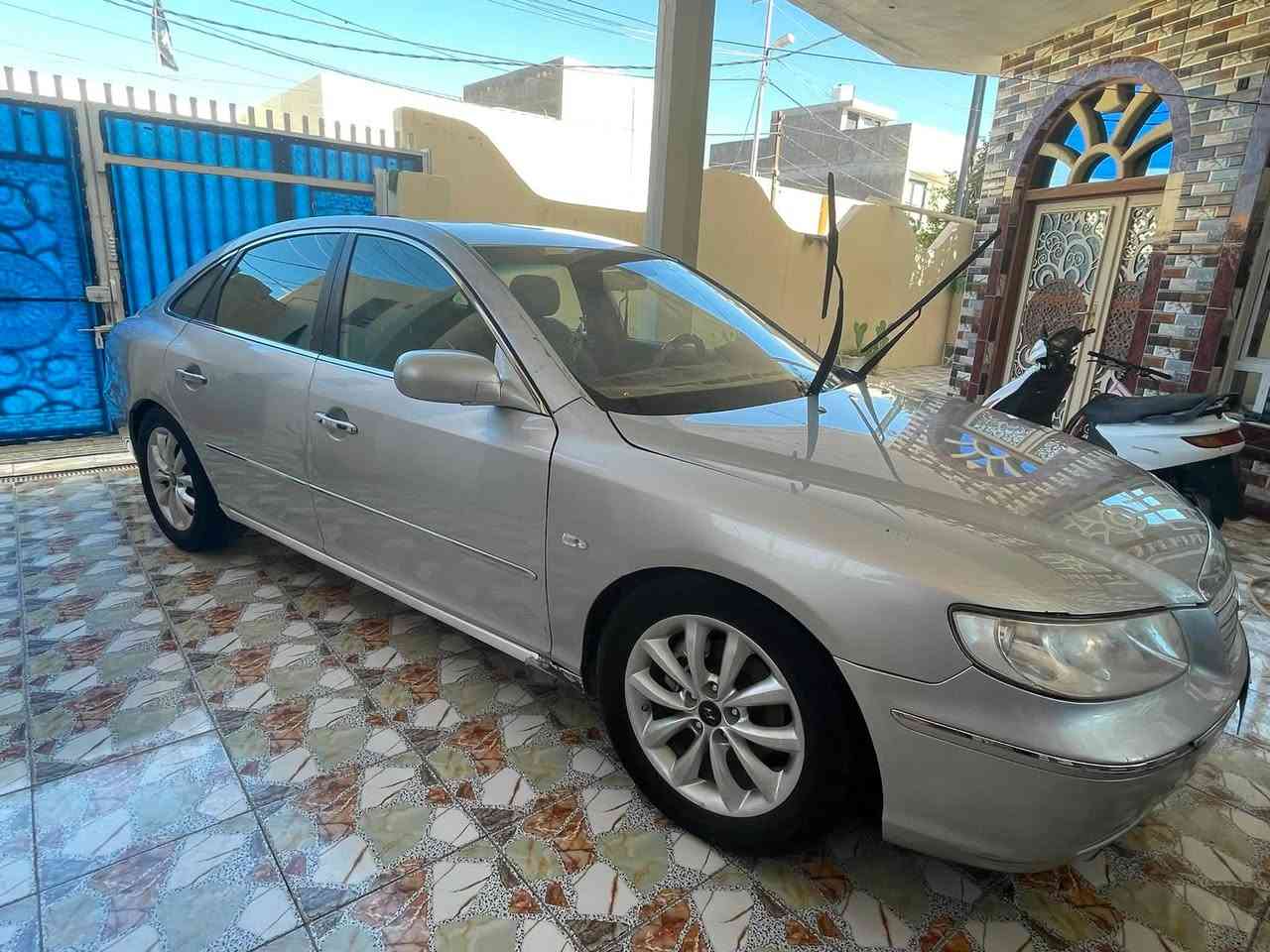السلام عليكم 
هونداي ازيرا موديل2009 محرك 3300سنوية جديدة لـ2030 رقم أربيل دولي جديد فول مواصفات بيهة فقط جاملغ عكس سايق مبدل تبريد حدادية كولة جديد تخم تاير سيارة مال جناي واحلا من الصور السعر108وبيهة مجال  
العنوان:بابل
الاستفسار:***********
