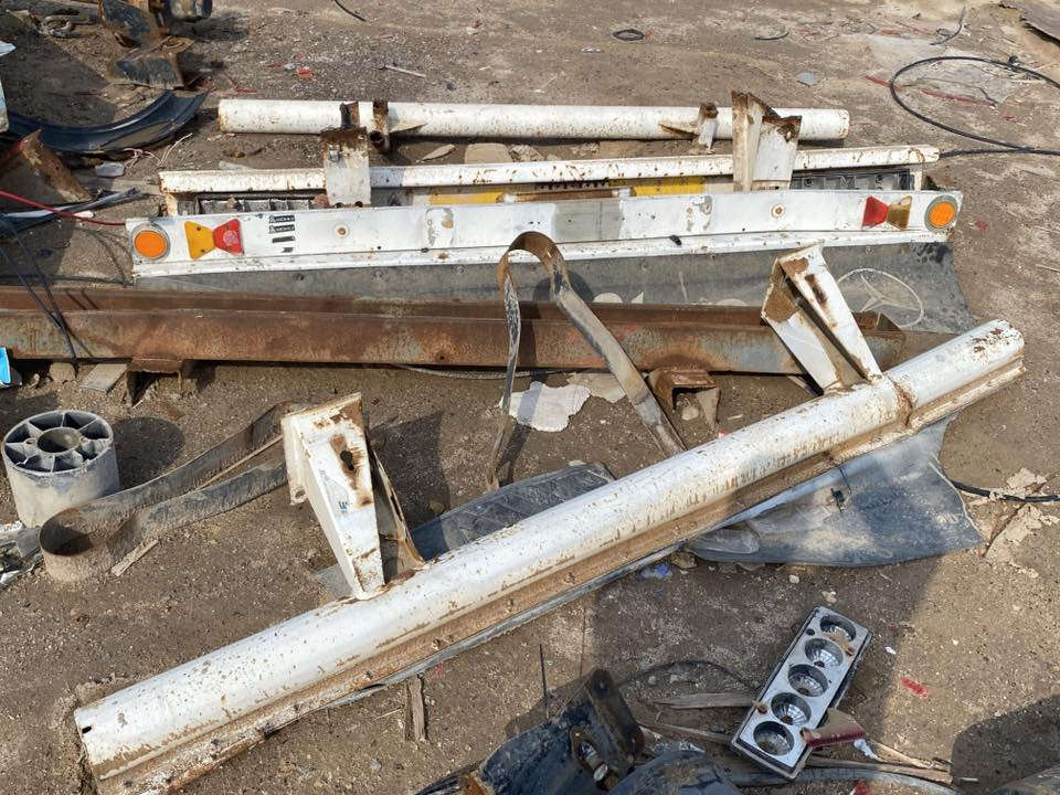 غراض تفصيخ عرباين فلات.
***********
