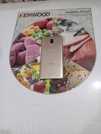 سامسونج ج٨ • ٦٤ جيجا • مكاني خاجيه