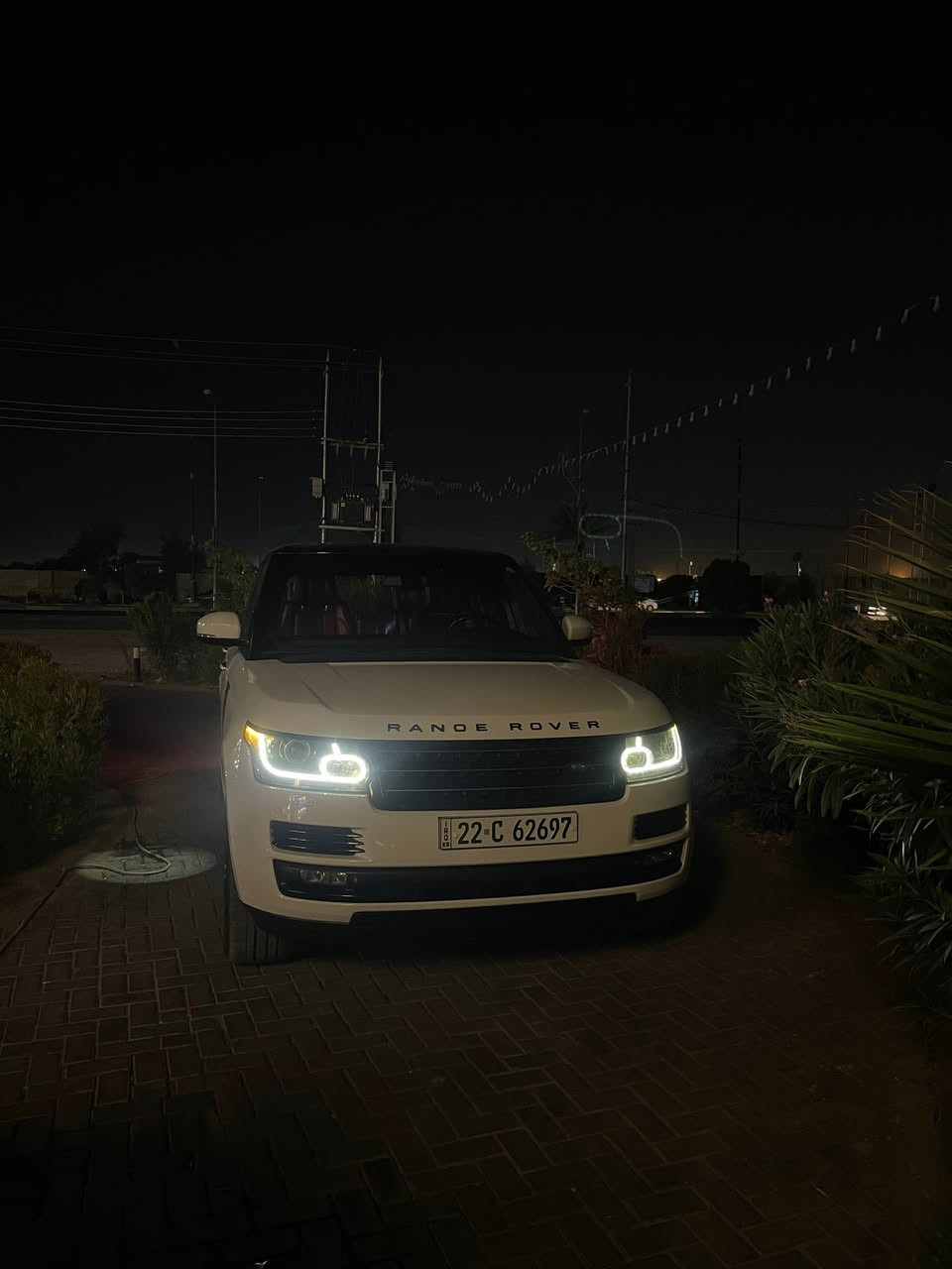 سلام عليكم 
رانج 14 وكالة سردار 
فول مواصفات 4كشنات مساج عليه ويل مال 22
كفاله عامه   ماشيه 91
رقم اربيل تريد وكالة تريد تحويل
السعر 310
للبيع او مراوس 
***********
