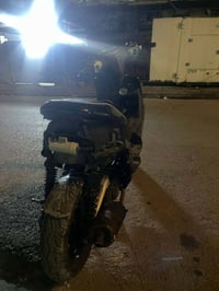 سكوتر ١١٠ ياباني • كفرات خلفية • واقي كاربون