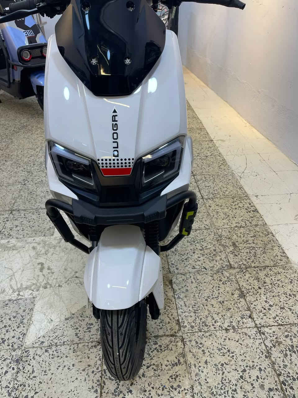 السلام عليكم 
وصول دراجات العنوان الرمادي شارع 17
للاستفسار ***********
