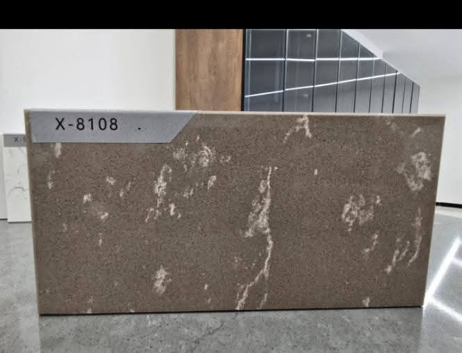 يوجد لدينا كوارتز طبيعي للمطبخ باجود النواع والنسب الاسعار ايضا مستعدين لتبديل المرمر التالف ***********
