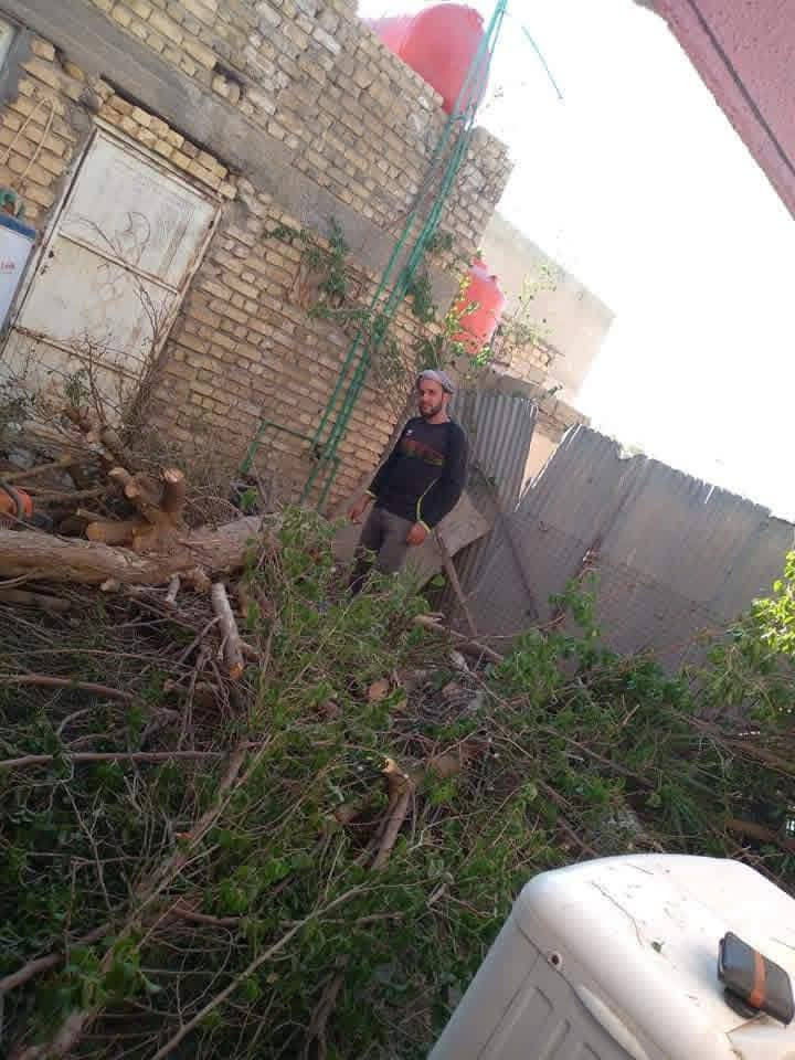 سلام عليكم ربي يحفظكم جميعا رمضان كريم عليكم نشاء لله عملي كص نخل قلع وتقليم الشجار  الحدائق ***********
