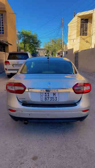 السلام عليكم ✅🛑🚧
🔴رينو فلاونس 2016 
🔴رقم بغداد انكليزي 
🔴هزة جديدة باسمي تحويل ثاني يوم 
🔴محرك 1600 دبل نوزل
🔴كيرCVT ومحرك نيسان ياباني ابلادي
🔴ماشية 188k قابل للزيادة
🔴كير اوتماتيك & عادي
🔴لايت زينون
🔴تشغيل بصمة 
🔴تحكم ستيرن
🔴الجام اوتو تنغلق مع التقفيل
🔴4 جام كهرباء
🔴اشاير بالمري
🔴تحكم مري كهرباء 
🔴تحديد سرعة
🔴قفل سرعة
🔴ويل كب
🔴بردة بلادي على الجامة الخلفية 

نقوصاتها صدر وتبريد (كمبريسر)

السعر 67 وبي مجال للشراي
مكاني بغداد السيدية قرب تقاطع الدرويش
للتواصل 📲
*********** بغداد
