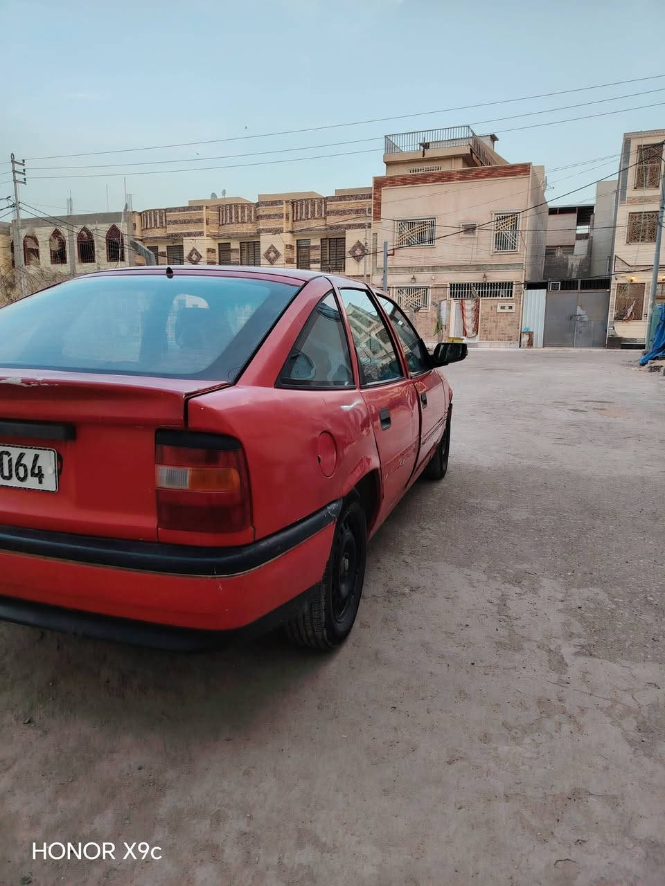 اوبل فكترا موديل90 مكينه 2000 جاهزه السعر30 مكاني كربلاء المقدسه ***********
