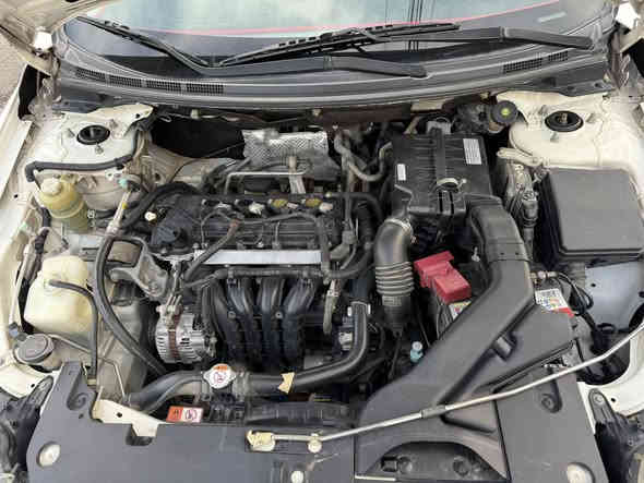 السلام عليكم 
لانسر قرش 
2015. 
رقم بغداد
ماشية 
162
محرك 1600
محرك مامفتوح
صدر السيارة جديد 
مكاني قضاء بلد 
سعر 107$
***********
