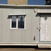 كرفان للبيع 3x4 سعر مناسب  المكان عامرية بغداد كامل  دواخل نضيفه ارضيه...