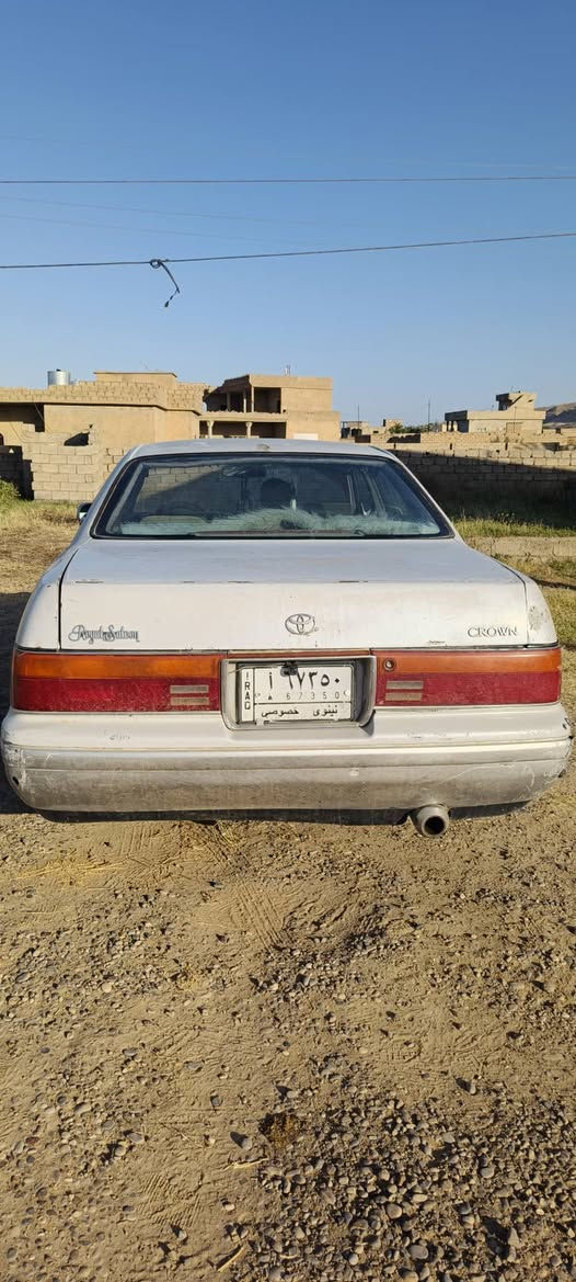 السلام عليكم بطه للبيع رقم الماني سنويه ضايعه شرط التحويل طخم تاير جديد تبريد شقال كهربائيات كلها شقالة صدر باور كير محرك كلها شرط سيارة جاهزة من كل النواحي 
‏‪السعر 35 وبيها مجال اتصل وادلل 
‏‪***********‬‏
