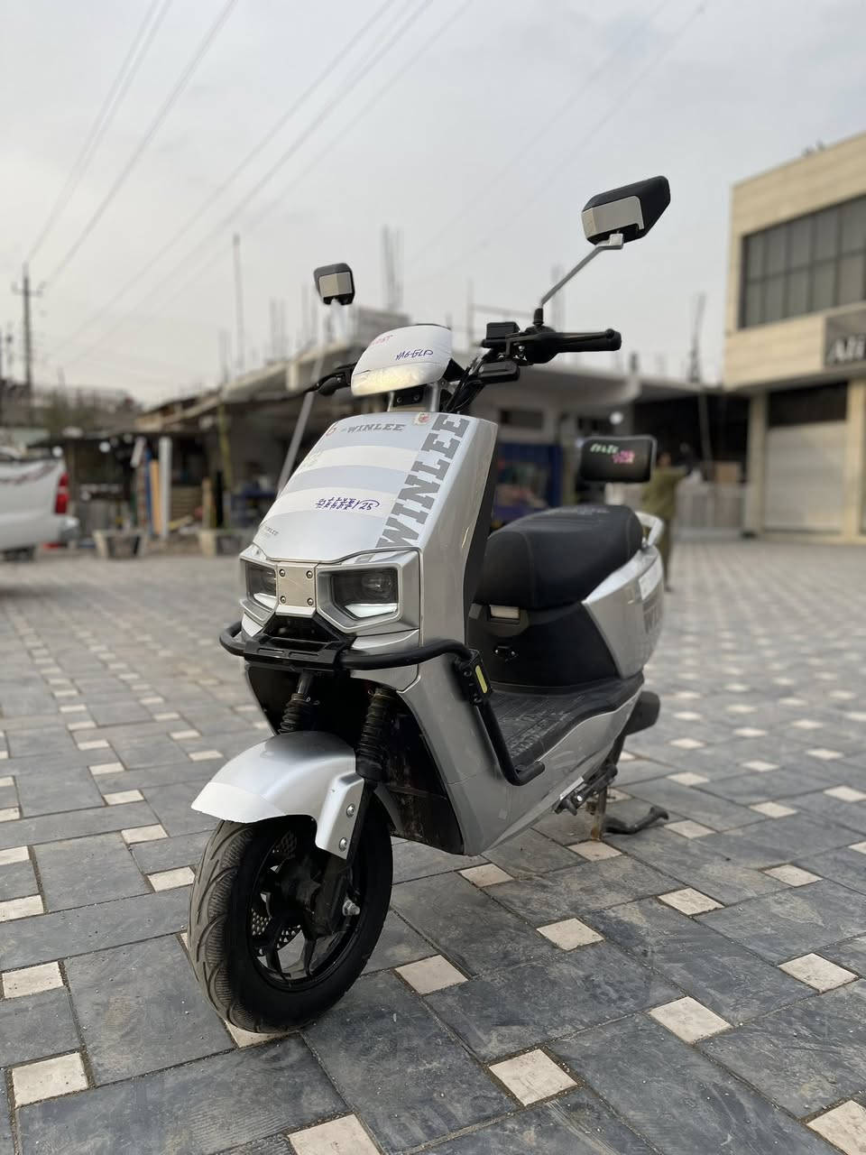 ‏سلام عليكم عندي دراجة شحن للبيع ما بيها أي نقص خير من الله مكاني بغداد الشعب هذا رقمي
***********￼
