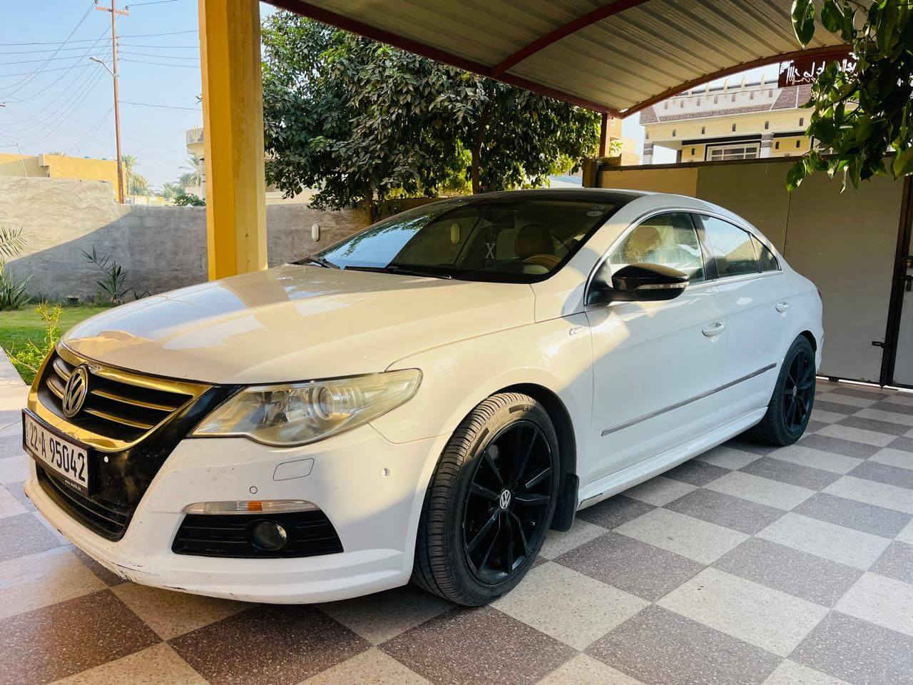 للبيع السعر ١٠٥ ورقه 
باسات  cc خليجي ٢٠١٢
🇩🇪Passat CC 2012🇩🇪
السيارة خليجية  فول مواصفات  vip
باب السائق مبدل فقط 
بيها طخة خفيفة جهة عكس السائق
 

مواصفاتها:
محرك 2000 توربو المرغوب
كير DSG ٦نمر المرغوب
بانوراما
فول تحكمات ستيرن + كروز سرعة
شفتات بالستيرن
شاشة كبيرة لمس بلادية
شاشة اعطال 

تبريد قطعتين وتبريد مناخي منفصل 
اوتو بارك ( اصطفاف ذاتي)
اوتو هولد
هاند بريك بصمة
بردة كهرباء خلفية بلادية
مري كهربائية شفط + هيتر

كرسي السائق كهربائي + خزن ميموري ٣ وضعيات + تدفئة بالكشنات
لايتات وبك لايتات لد
عدسة دوارة مع الستيرن عند الانعطاف يمين او يسار 
انارة داخلية محيطيه
الويل حجم ١٨ بلادي+ السيارة ٥ ويل كب
 
والسيارة عليها ادامة كامله كهربائيات ونوزلات وبلكات ومجاول وفيت بمب كامل كله جديد 
 
مكان السيارة صلاح الدين الضلوعية

للاستفسار  المراسله على الخاص 
اوالاتصال على الرقم
‭٠٧٨٠ ٨٨٨ ٢٥٦٢
