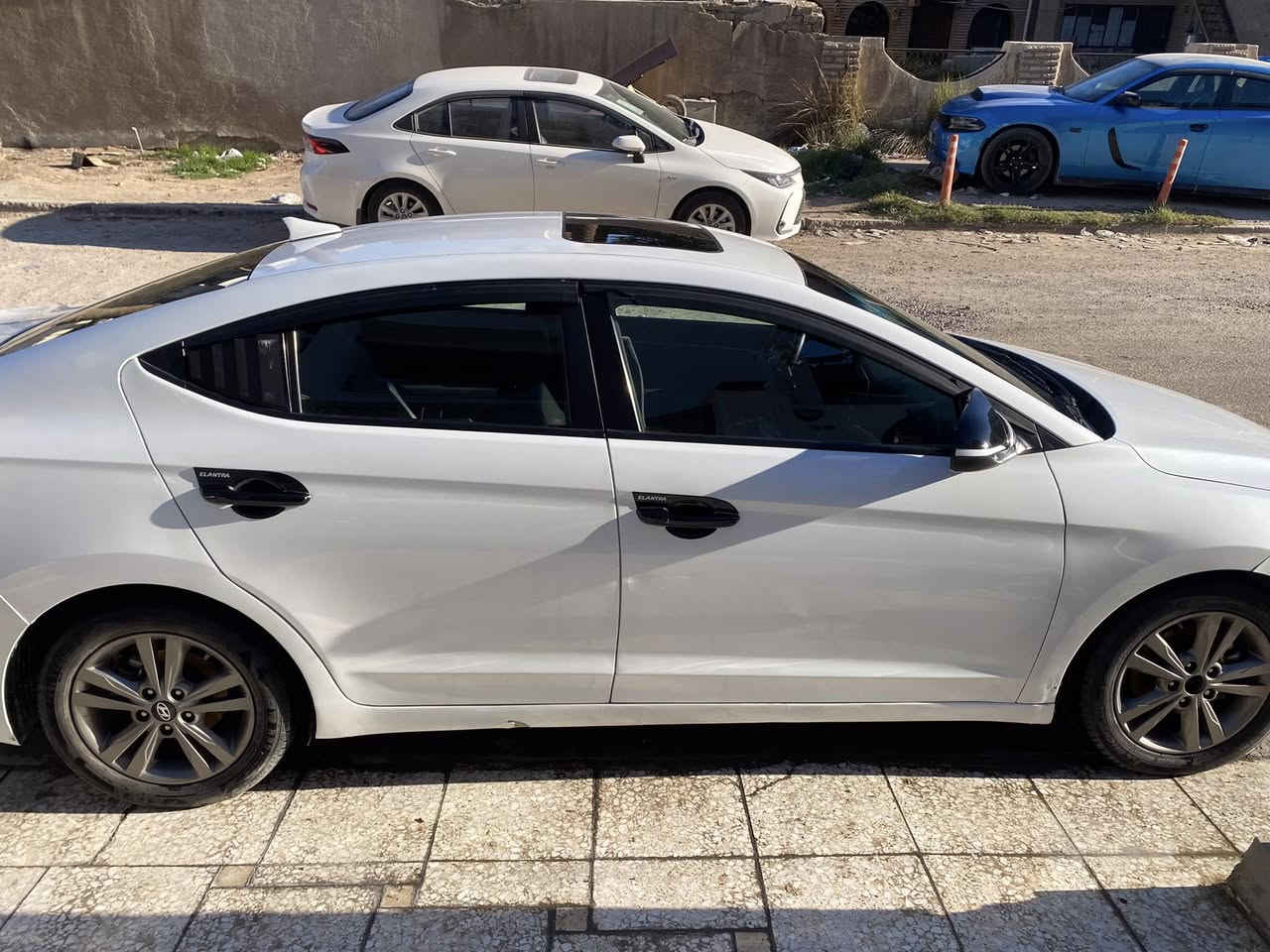 السلام عليكم النترا موديل ١٨ فول موصفات 
***********
