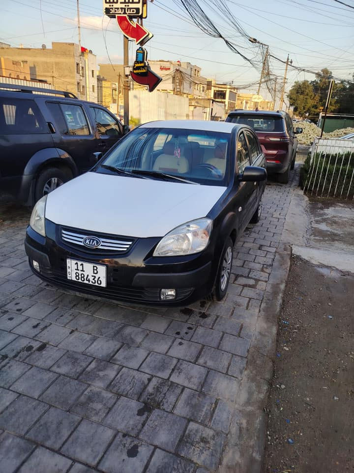 السلام عليكم كيا ريو 2008مكفوله من الضربه فقط جراد ومصبوغه عام مكينه ١٦٠٠مبدله جديده سياره خليجيه 
السعر 60ورقه وبيه مجال سياره بسمي مال بيت 
عنوان حي القاهره قري جامع النداء 
الاتصال***********
