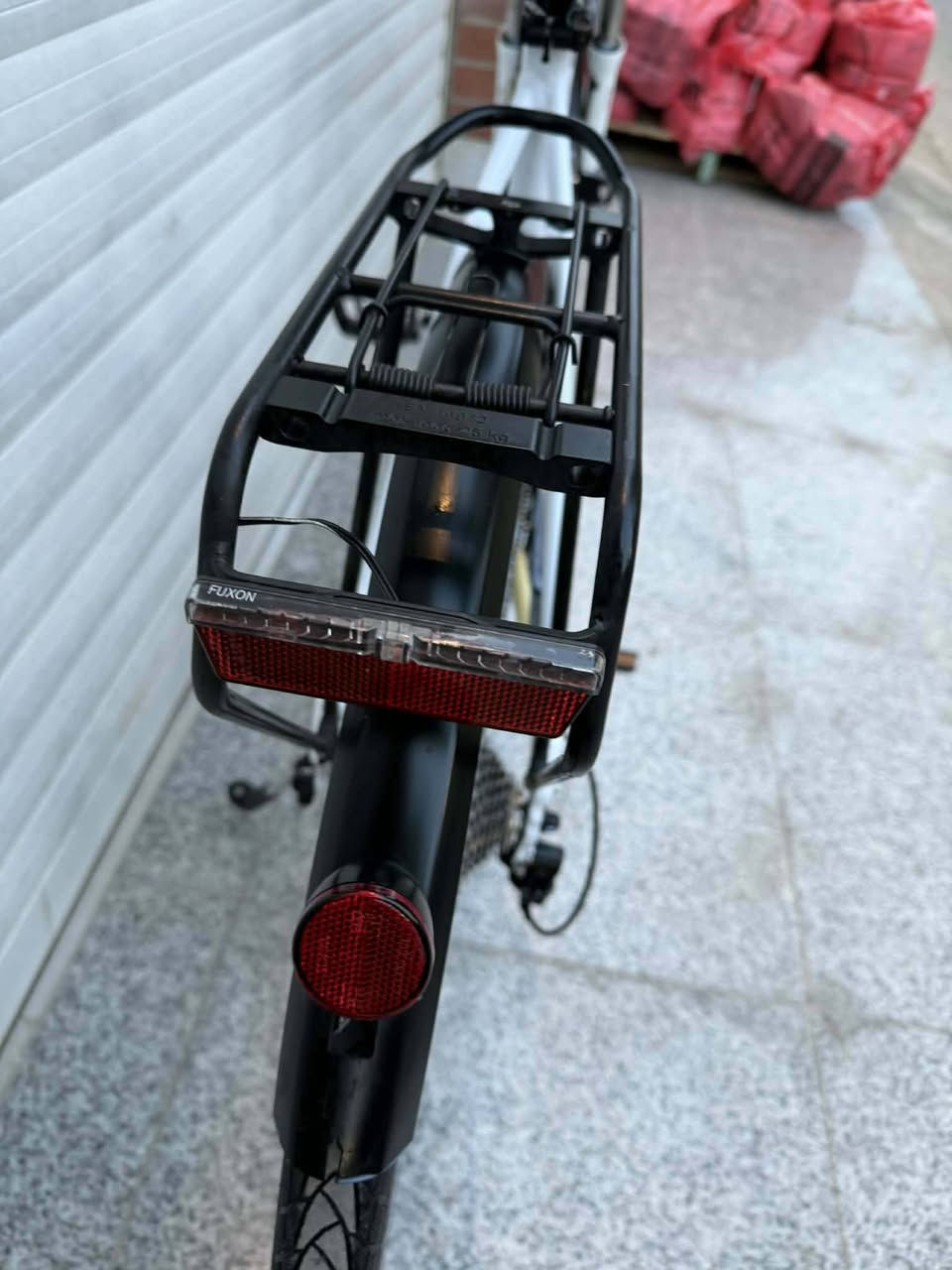 للبيع فول نضافه ماركه عالميه KTM موديل ٢٢ الاتصال عله الرقم *********** العنوان بغداد قرب مصفى الدوره
