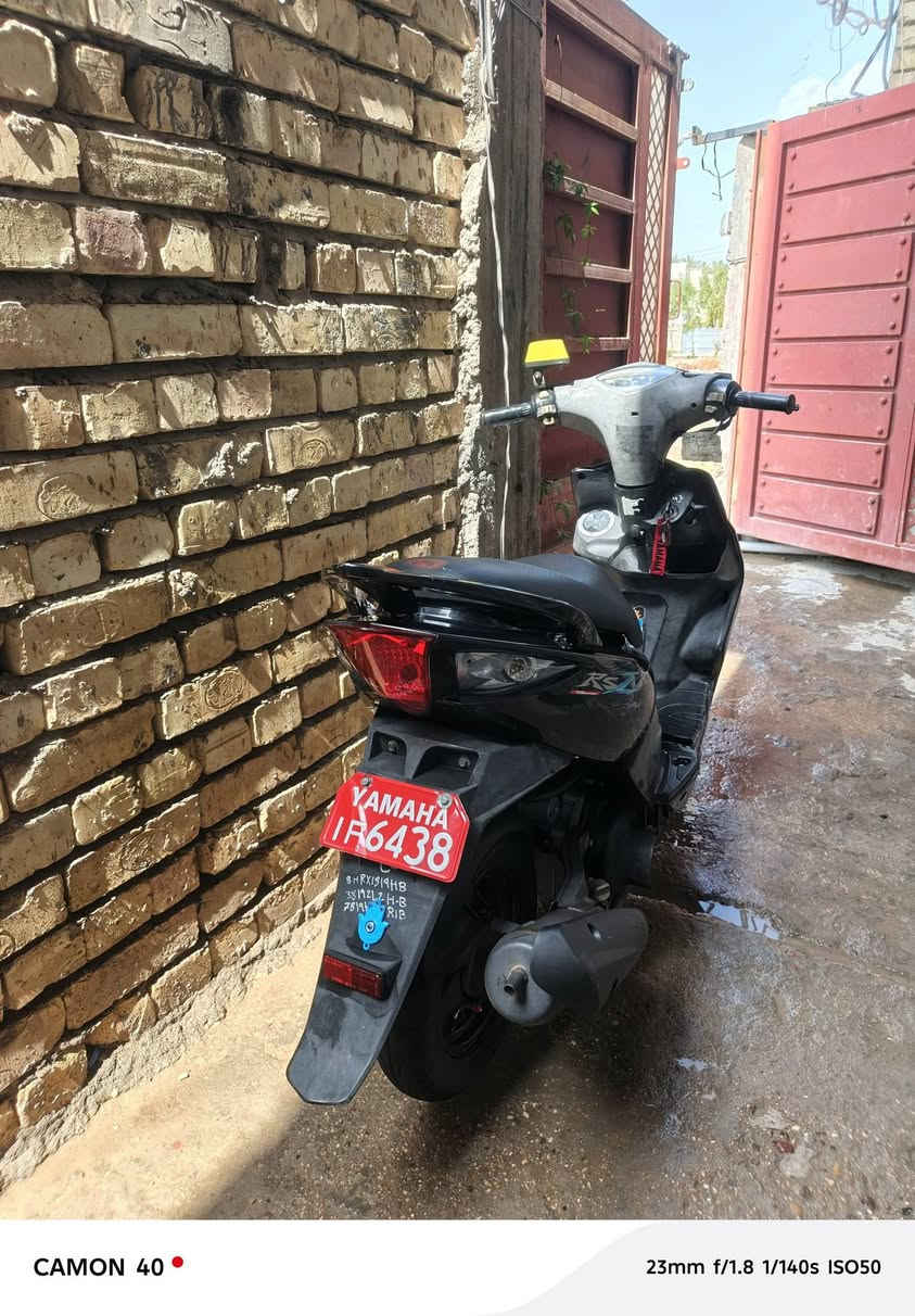 السلام عليكم عندي ماكس مضلع نوزل موديل 10 دراجه اي نقص مابيها دراجه خير من الله شلعه معدل خير من الله مكينه خرسه مكينه ممفتوحه جيب 10 فيتريه وياك وتعال شوف اذا مفتوحه تاخذها بلاش تجي تشوف بعينك دراجه احلى من الصور الختم واحد ويه المكينه ويه الشاصي كلها بلاديه كهربائياتها كلها بلاديه وشغاله الدراجه مملعوب بيها زيرو ماشيه 23 زيرو  اوراق موجودات مال دراجه الدراجه كلها بلاديه ناقصها بس سايق دراجه على حال الشركه الوكاله مكاني بغداد الدوره رقم الهاتف ***********
