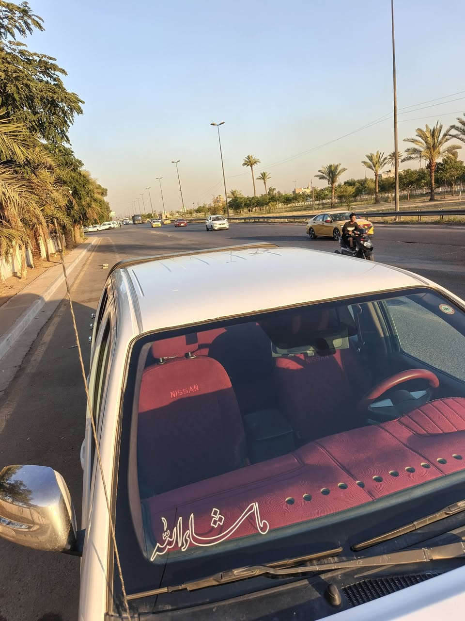 سلام عليكم نيفارا نيسان رقم ٢٠١٦سليمانيه وصاحبه يريد تحويل رقم سنويه وهزه جديده وتفاصيل كلهه مذكوره بل سونار 
سعره ١٢٥ وبيه مجال بصيط  السياره كلش حلوه ونظيفه خير من الله بيه بس ملاحظات ثنين 
العنوان بغداد الشعب ***********
***********
