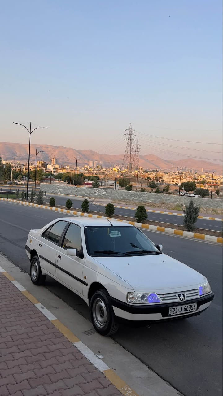 بیجۆ ٤٠٥  درایڤ شەفت مەرغوب  48$ گەڵا
مۆدێلی ٢٠١١  ئێرانی 
مەکینە ١٨ بیلاد 
بۆنید و  پەڵەیەک چەمەلەغ بۆیاخە بەبێ ناوگرتن  تۆزێ کاڵبونەوەی هەیە 
230 هەزار ڕۆشتوە 
سەیارەکە هی دەست خۆم بوە هی مەعرەز نیە 
ڕۆن و فلتەری تازە گۆڕدراوە 
سیوەیلی تازەیە 
پلاکی تازەیە 
فیلتپەمپی لۆکم خستۆتە سەر 
نۆزڵی پاک کراوەتەوە
تەبریدی غازی تێکراوە مەزبوت ئیش ئەکات ئەوبەستێ 
تاقمێ تایەی لۆکی  لەژێرایە
سەنەوی تا مانگی 11/2027  تازەیە بەناوی خۆمەوەیە 
گێڕ و مەکینە بێ عەیبە دوکەڵ و سەرفی نیە 
هەموو شتێکم نوسیوە قیستو قەرز و گۆڕینەوەم نیە 
سەیارەی دەستی خۆم بوەو بەدڵ مەسرەفم تیا کردوە 
مشتەری ئەوخەمە سەر سەرم مشتەریش نیت ڕەحمەت لە باوکت سەرمان مەیەشێنە 
سیعری 48 گەڵا و مەجالێکی زۆر کەمی برایانە 
ژ.م/ *********** -*********** السليمانية, العراق

