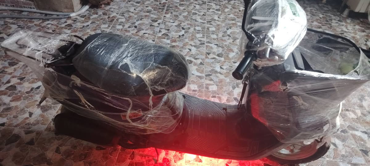 سلام عليكم للبيع ماطور ياماها سعر 280 سلف هندر  شقال كفرات بلادي  مابيه شي شقال كل بس مكينة مفتوح وبيه مجال لطيبين  رقم ***********
