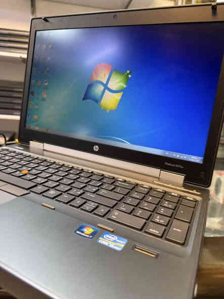 💲 السعر: 135,000 فقط
📦 توصيل مجاني لكل بغداد والمحافظات!

🔥 لا يفوتك عرض لابتوب HP 8560w – الأقوى بسعر اقتصادي! 🔥

💻 المواصفات:
• Core i7
• RAM 4GB
• HDD 320GB
• كارت شاشة NVIDIA 2GB
• شاشة 15 إنش

🎮 مناسب للألعاب المتوسطة
📐 مثالي لطلاب الهندسة وبرامج التصميم الثقيلة:
AutoCAD – Revit – SolidWorks – Photoshop – وغيرها!

🔌 المنافذ:
USB 3.0 / USB 2.0 / HDMI / DisplayPort / VGA / LAN / eSATA / SD Card / Docking

🎁 الملحقات:
جنطة + ماوس + شاحن أصلي + كيبل بور + كارت ضمان

📍 الموقع: بغداد – شارع الصناعة – مجمع الحارث
📞 ***********

✨ احجزه الآن… الكمية محدودة والعرض لفترة قصيرة! 🔥
