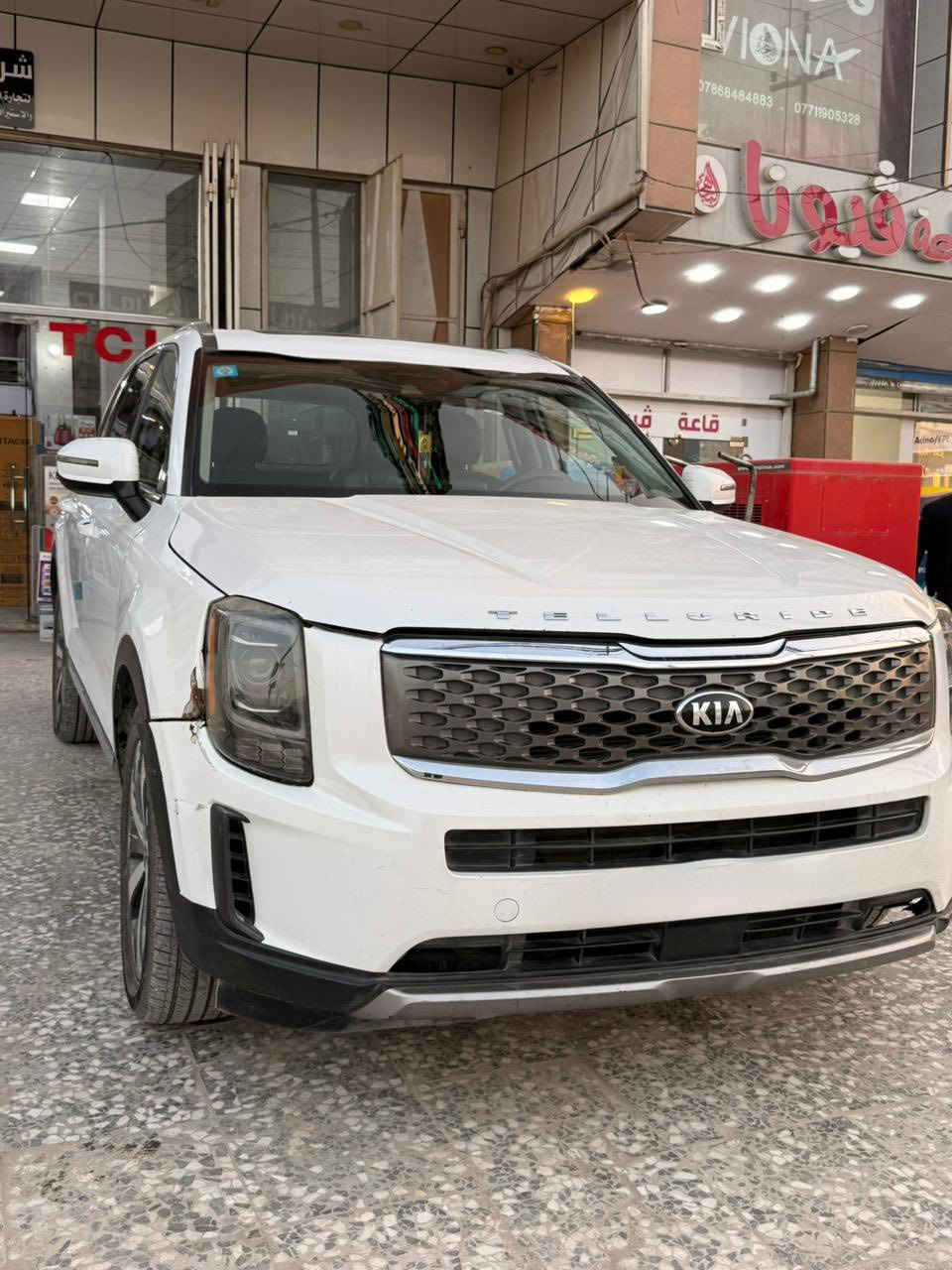 KIA TELLURIDE 🦍🩶
كيا تيلورايد موديل 2020 وارد امريكي 
لون ابيض رقم بغداد ماشية 88 ميل

مـواصـفاتها EX :
📍6سلندر 3800
📍فتحة
📍بصمة
📍كشنات كهرباء
📍 كشنات تدفئة تبريد
📍تحديد مسار
📍كشنات جلد 
📍كشنات vip
📍مانع تصادم امامي/خلفي/جانبي
📍اوتو هولد
📍اوتو ستوب
📍اشاير بل مري
📍لايتات امامي خلفي LED 
📍4وضعيات قيادة SPORT/ECO/COMFORT/SMART
📍مري شفط
📍جنطة كهرباء
📍شاحن وايرليس 

رقم الشاصي:
5XYP34HC1LG056572

ايرباك ستيرن فقط

***********
***********

مكان السيارة كربلاء
