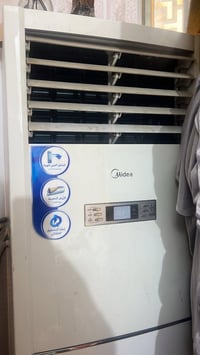 سبلت 3 طن ميديا مستعمل نضيف ماداخل صيانه السعر 600 الف المكان بغداد ال...