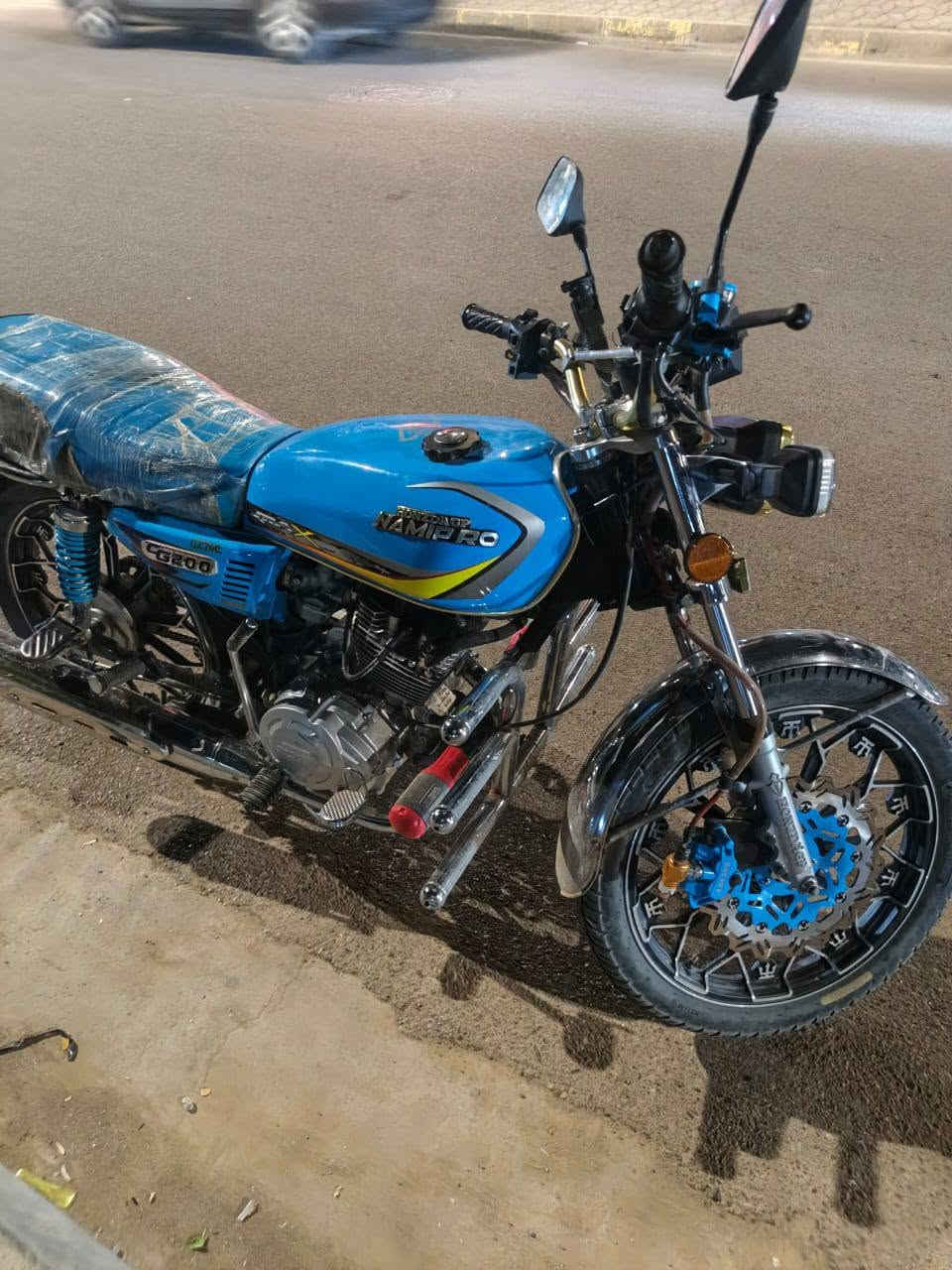 محرك 200 دراجه نظيفه موديل 25 بيها بس منفيس العنوان خالديه السعر 850وبي مجال ***********
