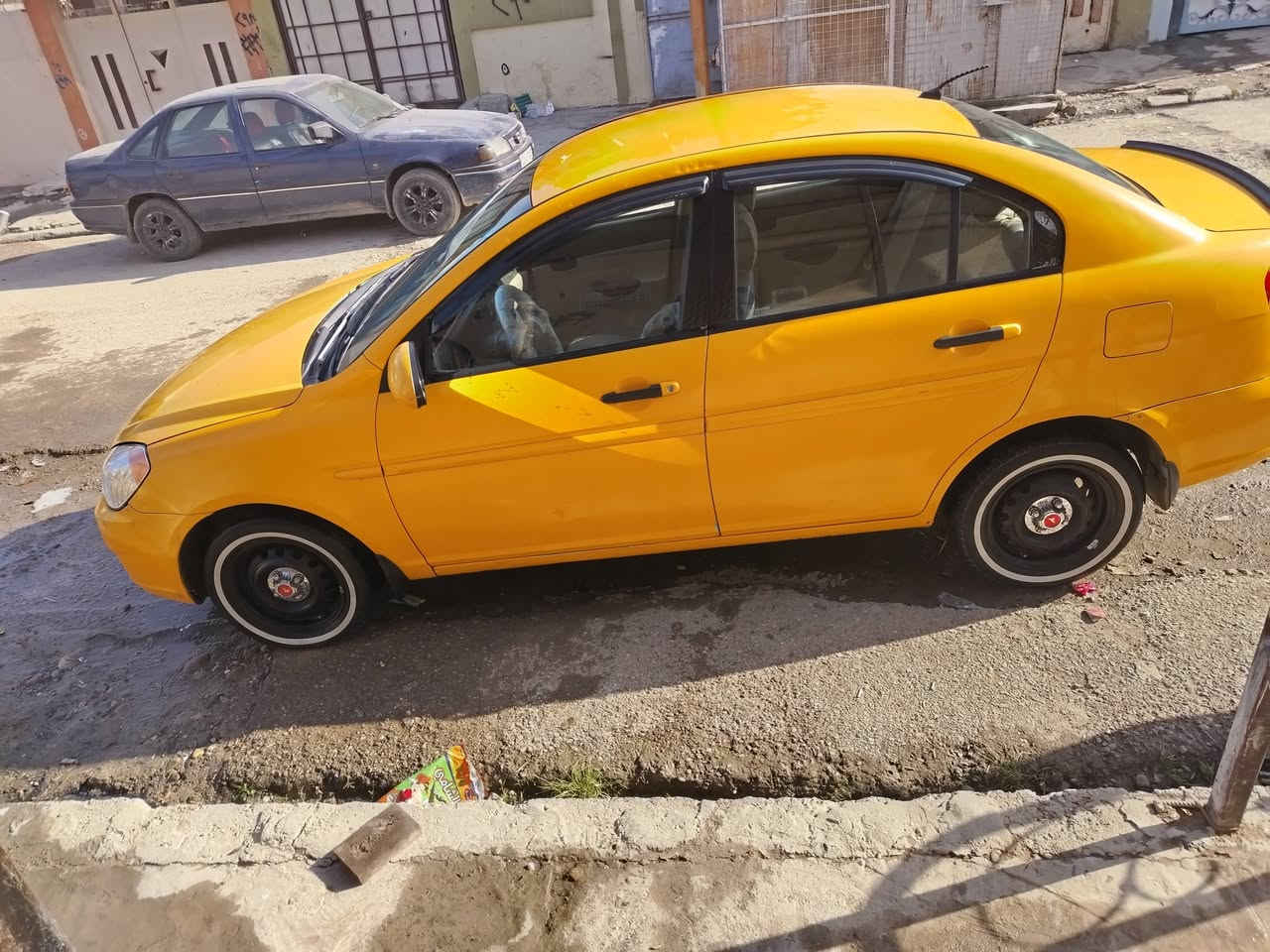 السلام عليكم اكسنت دبدوب 2009 أمريكي محرك16 كير شرط بيها بوند جاملق ضرر أمريكي بدون دواخل شرط وقطره معجون مابيها شرط الفحص 
هيئة وغرامات صفر كابون بانزين بيها شرط التحويل شرعي بلموصل سعر 90 وبي مجال *********** بي واتساب مكاني موصل الأيمن
