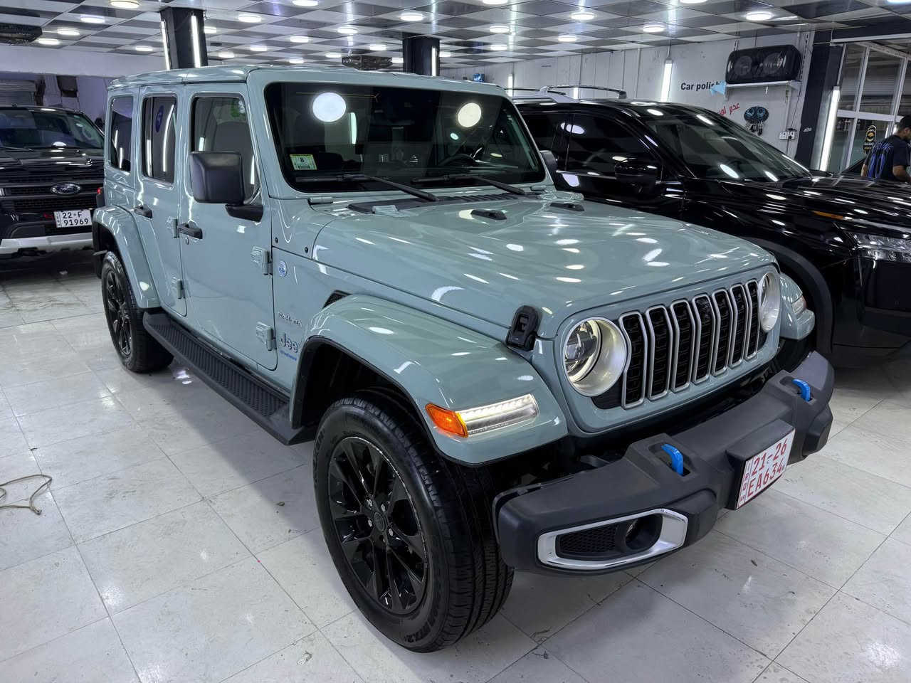 سلام عليكم
جيب رانجلر صحارى
موديل 2024 شكل جديد
سياره بلكن هايبرد 
كهرباء هايبرد بانزين مكينه 20 توربو 4v
مواصفات صحارى ويل ٢٠ 
داخل جلد 
ابل كار بلي 
وبقيه مواصفات معروفه 
سياره بيها جاملغ واحد صبغ بدون دواخل 
وباب تعديل بارد ع كد شبر 
ايرباك استيرن وبرده طاك ومرجع سستم 
سياره ماشيه ١٠ الف ميل فقط 
سياره رقم كاتى تترقم شمالي فقط
سعر ٣١٥ ورقه 
رقم 
*********** 
بيها واتس هم 
الي يريد صور حادث هذا رقم شاصي 

1C4RJXP69RW185716 كركوك, العراق
