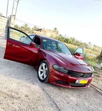 جارجر موديل 2020 فول فتحة وباقي المواصفات محرك ٦ سلندر رقم بغداد الجدي...