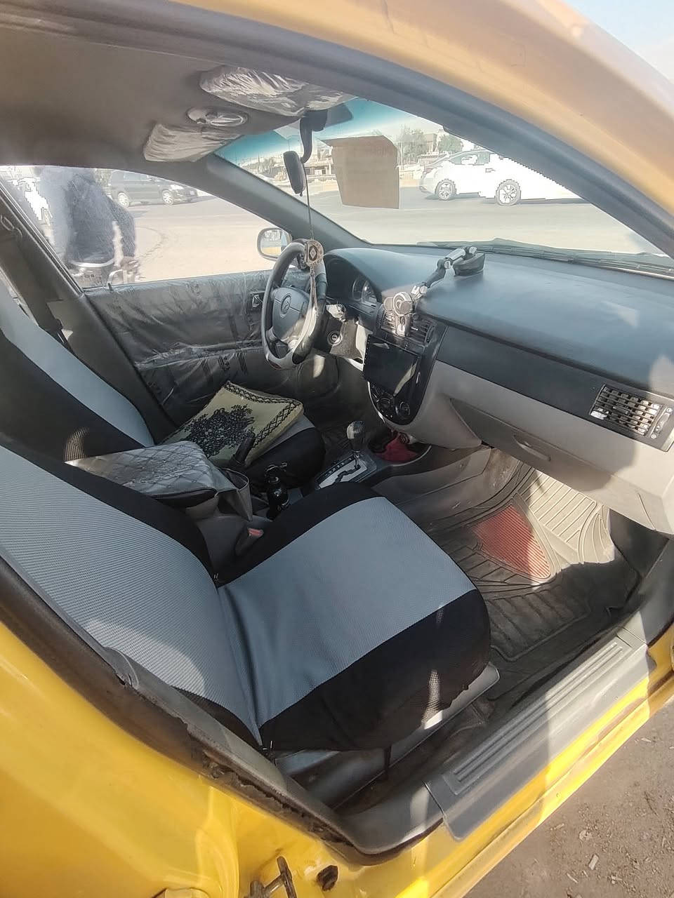 سيارة اوبتر 2011 مصفرة سنوية لل 29 مكاني البصرة كزيزة السعر 65 رقمي ***********
