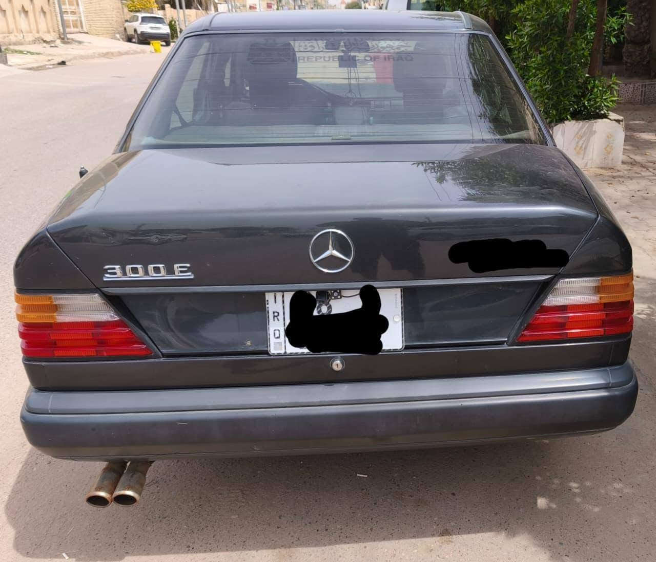 سلام عليكم
مارسدس دب موديل ٨٧ 
مكفوله 
كل كهربائياتها شغاله
تبريد ثلج 
محرك بلادي عنكبوت 
مكانها ميسان مركز 
علق ب تم ويجيك السعر خاص 
***********
