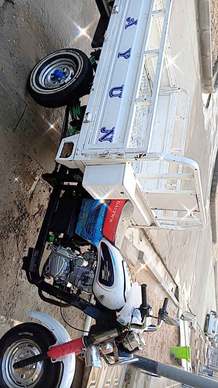 سلام عليكم ستوته موديل 2012 تعمير جديد السعر 1500 وبيها مجال المكان الناصريه الاسكان الصناعي ***********
